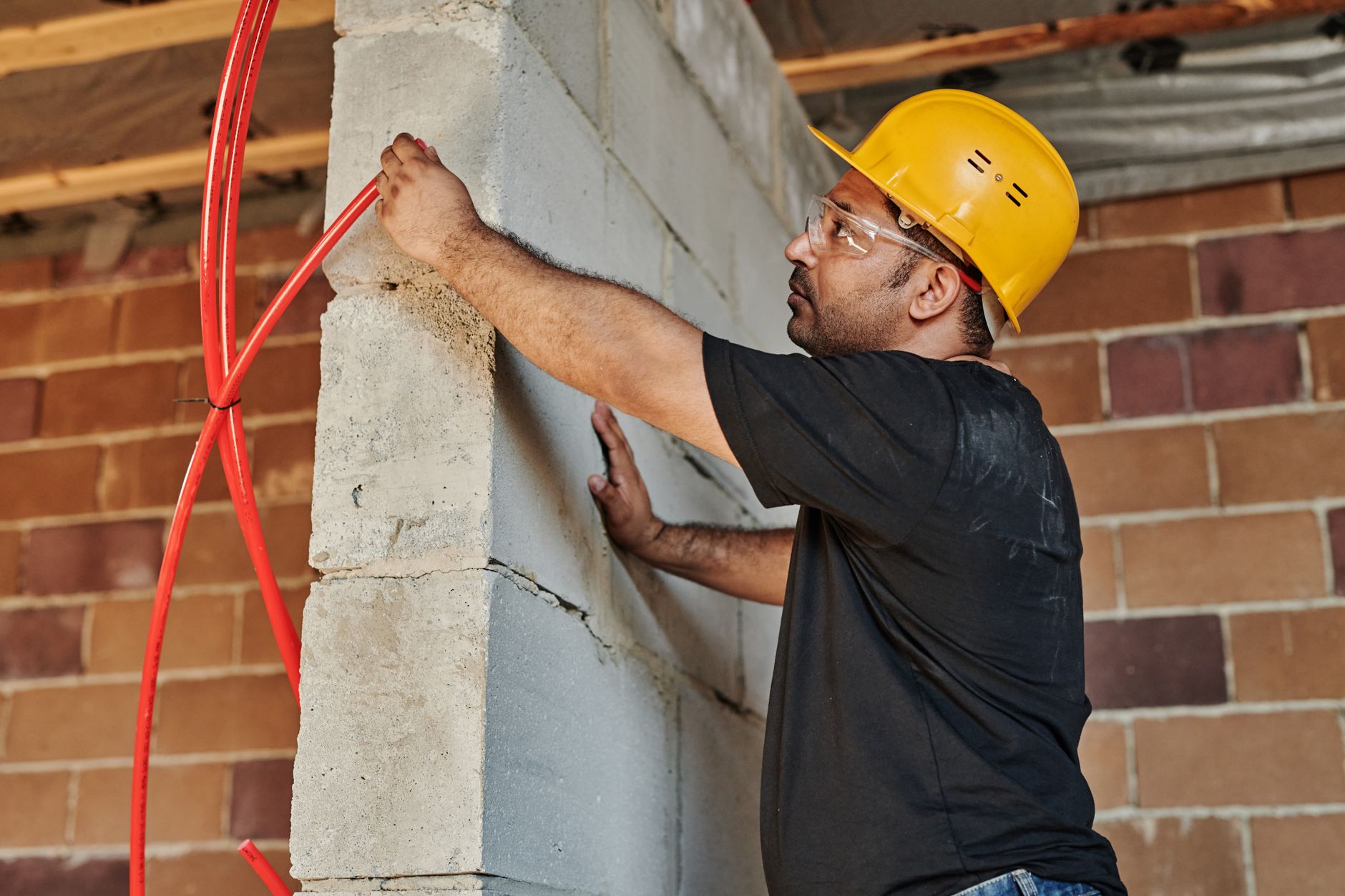 Gray Electric & Service at work